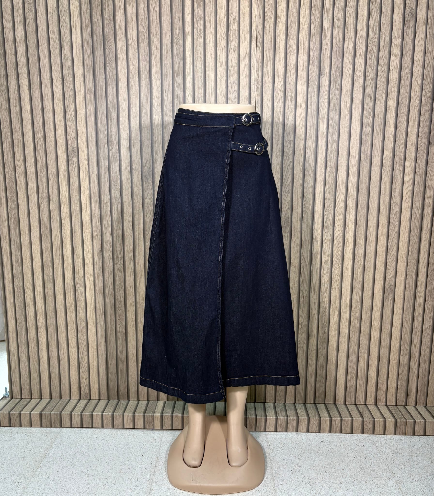 Imagen de WhatsApp 2025-10-29 a las 20.00.50_0d9e0aa7 Falda Coruña - Imagen 1